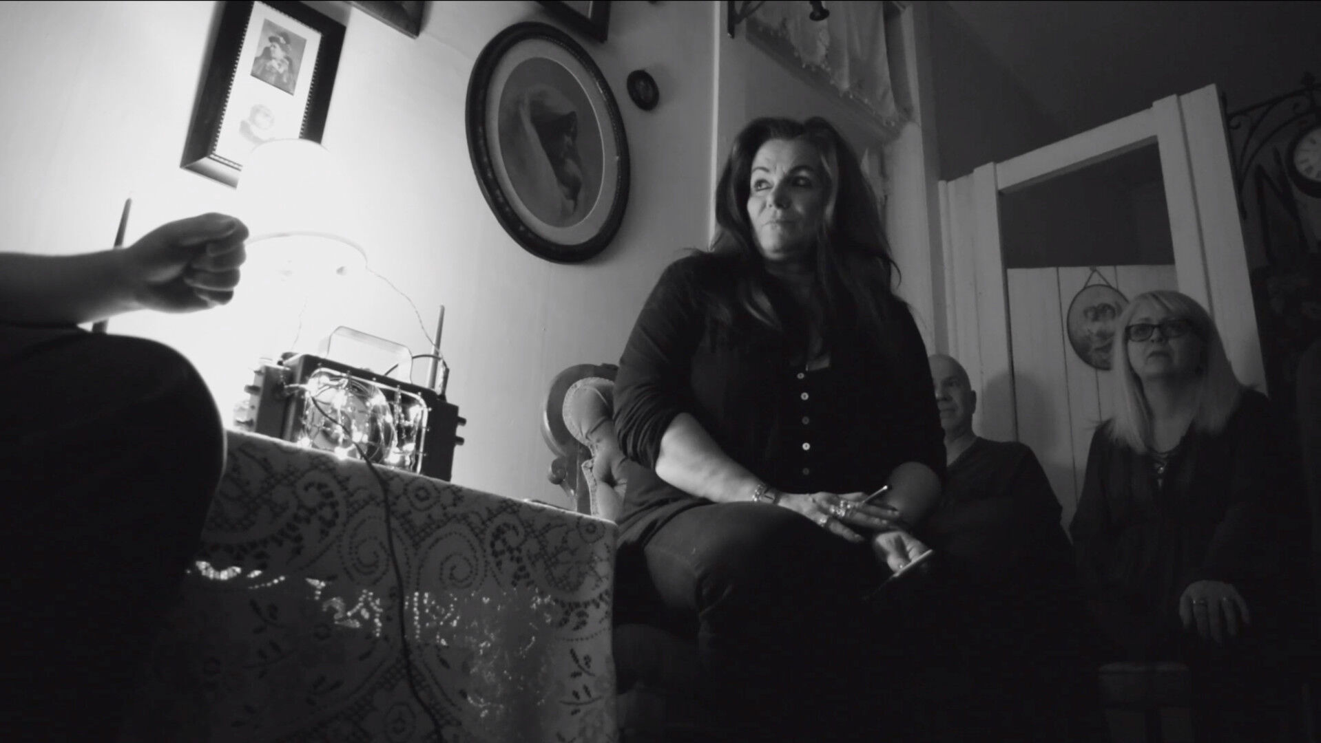Michelle Desrochers Spirit Box session at the Knickerbocker Hotel